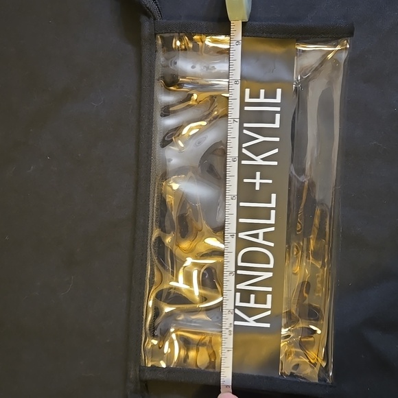 Kendall & Kylie Clear Cosmetic Bag NWOT - Picture 4 of 5